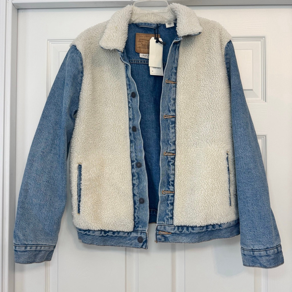NWT Levi's Premium Sherpa Denim Trucker Jacket M Blue White - Picture 2 of 12
